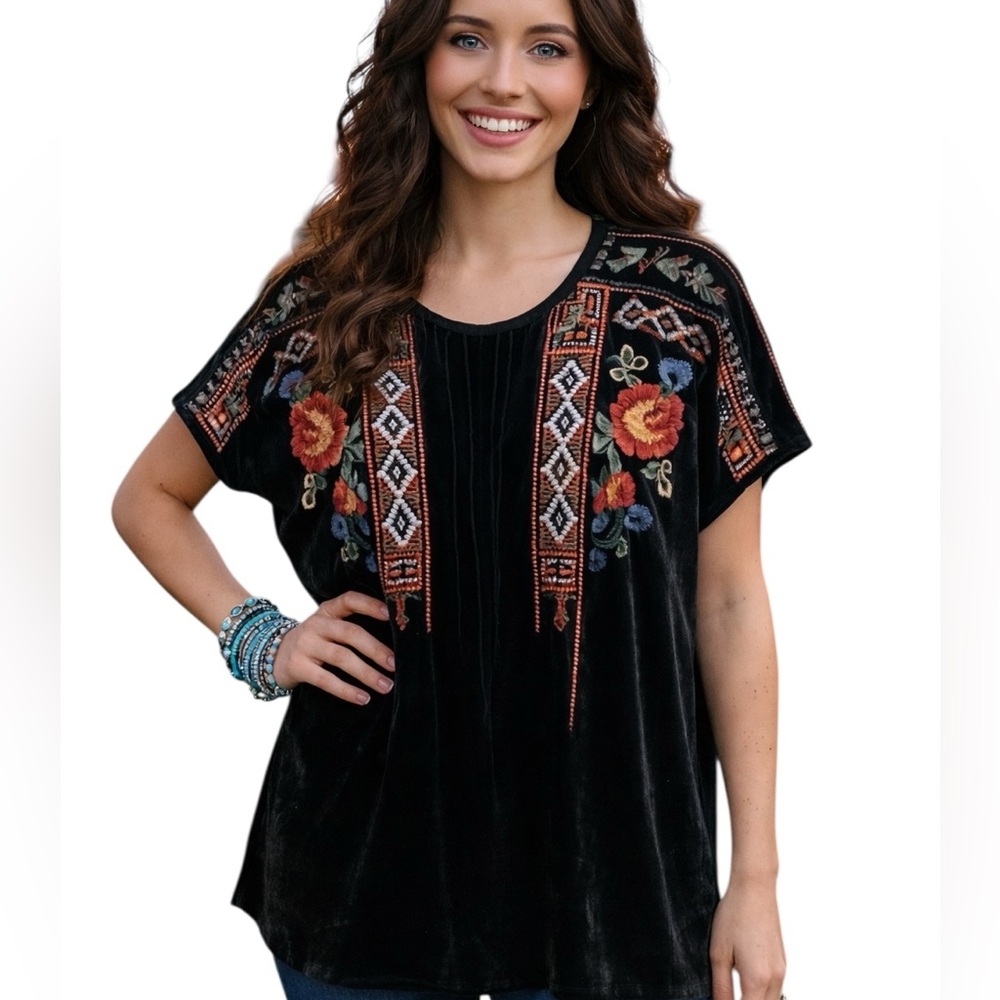 Johnny Was Velvet embroidered Izzy Poncho/blouse NWT RARE one size fits most